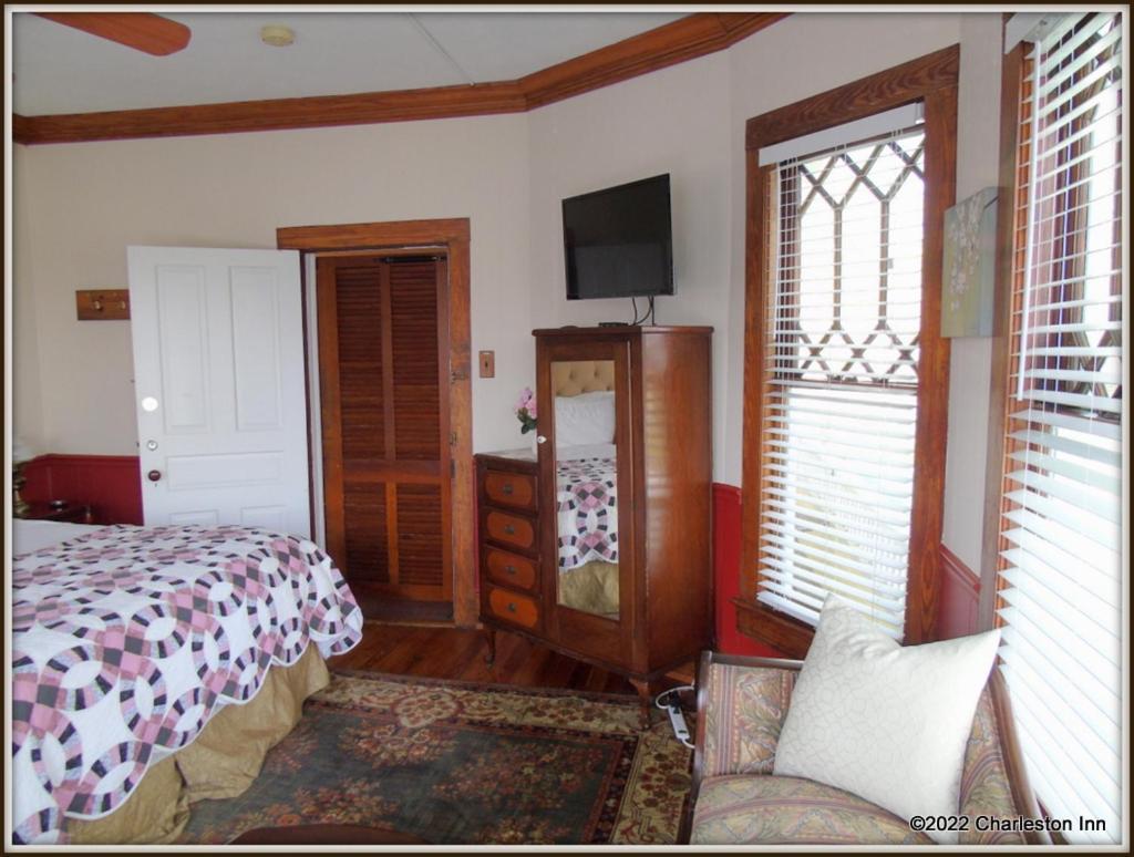 The Charleston Inn Hendersonville Nc Eksteriør bilde